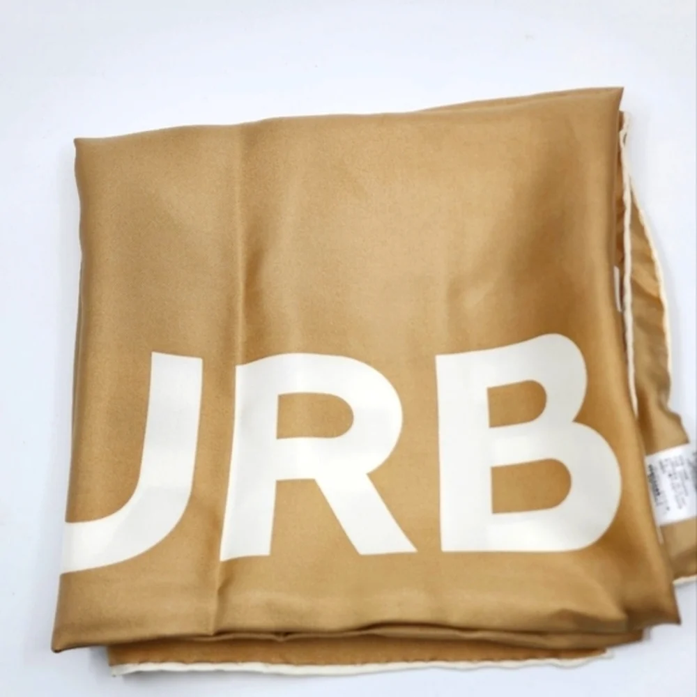 Burberry Silk Scarf 😍 EUC